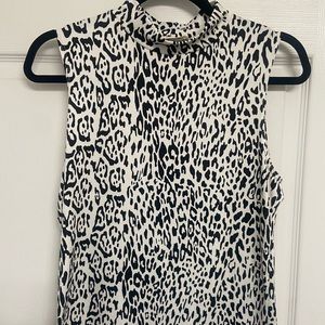 Leopard sleeveless top